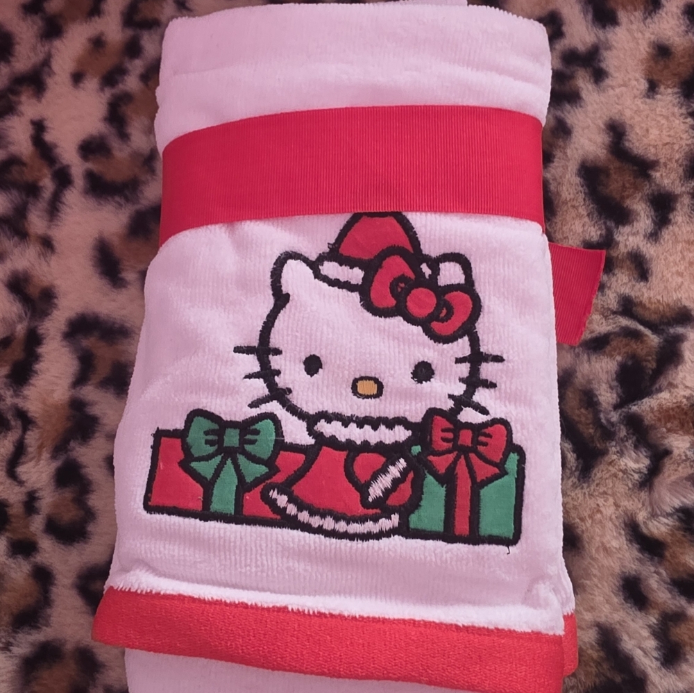 Hello Kitty Hand Towels